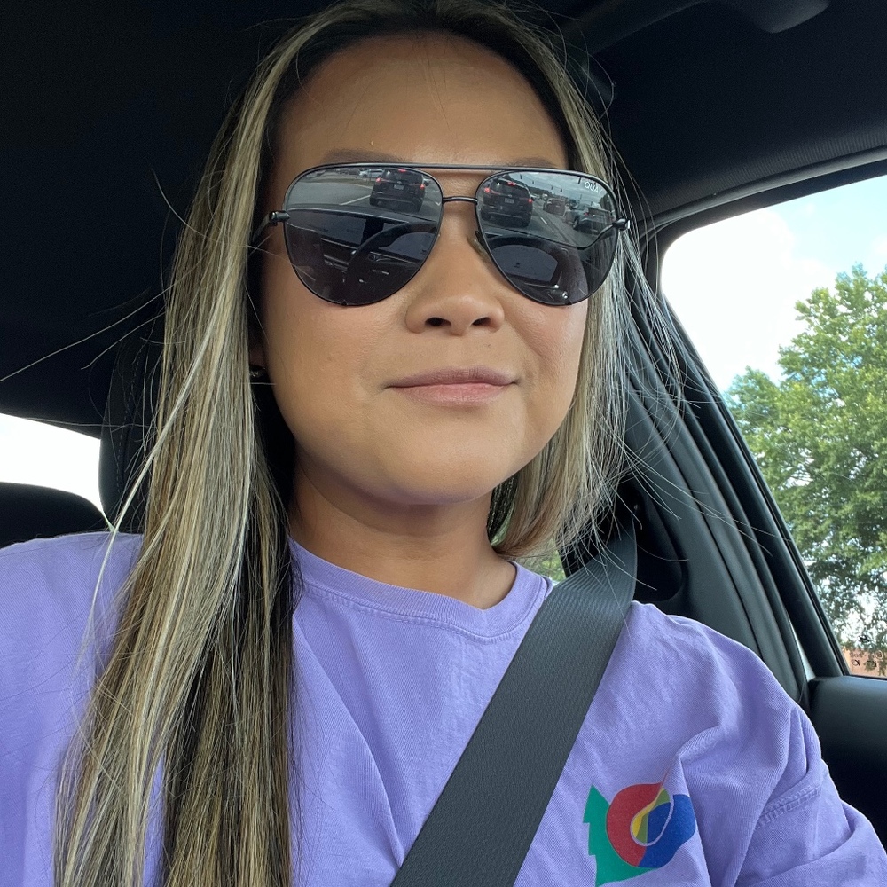 Meet your Posher, Lisa